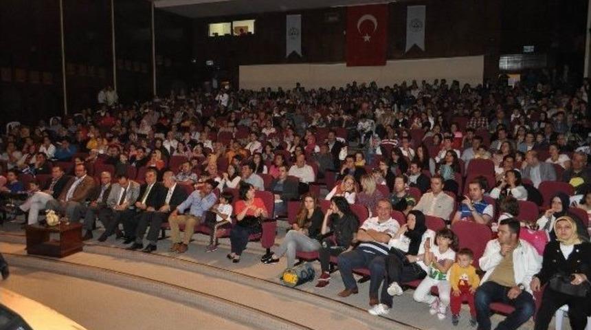 Tekden Koleji &Ouml;ğrencileri Yeteneklerini Sergiledi