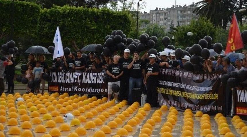 Madenciler Baretleriyle Anıldı