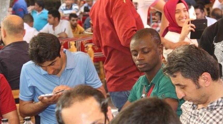 Şairlere Tarihi Gezi