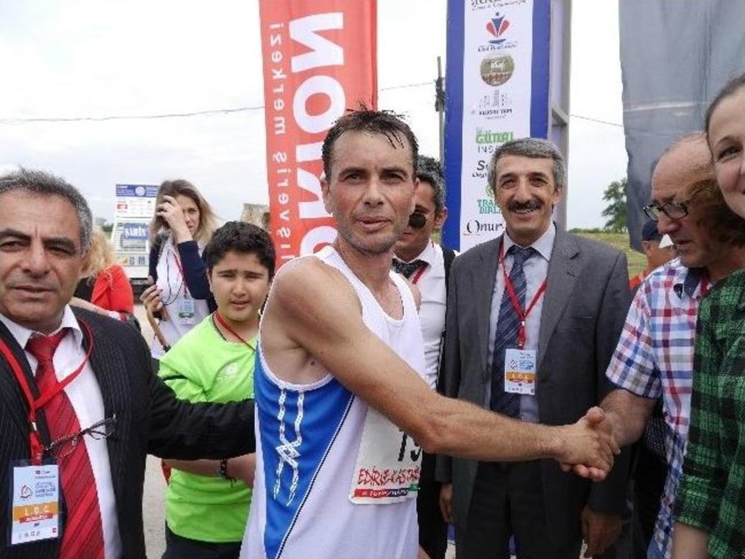Edirne'de Başlayan Maraton &Uuml;lke Sınırların Aştı