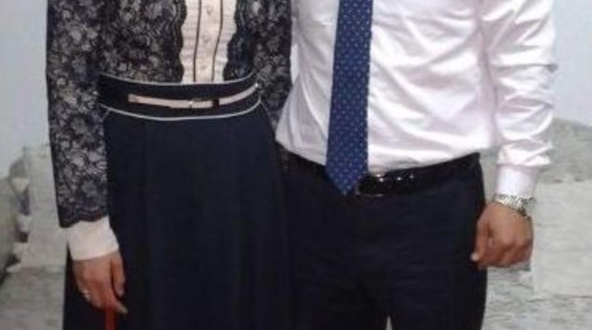 Kazada &Ouml;len Gelin Toprağa Verildi