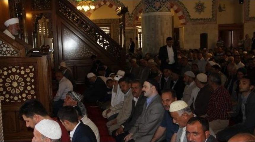 Van'da Bedi&uuml;zzaman Mevlidi