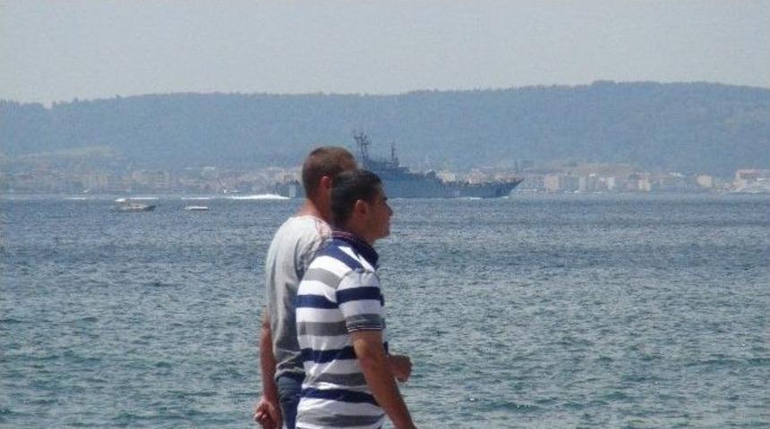 Rus Savaş Gemileri Boğazdan Ge&ccedil;ti