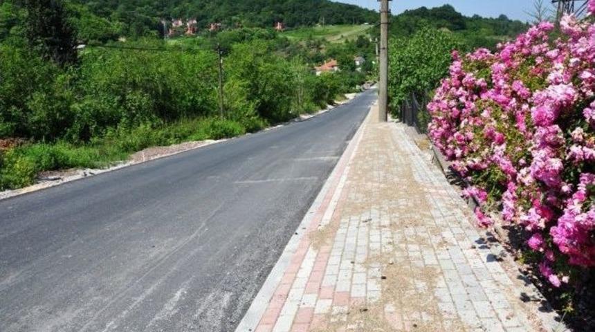 Oluklu K&ouml;y&uuml;&rsquo;nde Asfaltlama &Ccedil;alışmaları Devam Ediyor