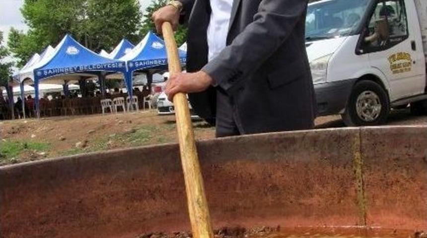 Arabanlılar Eğitim K&uuml;lt&uuml;r Ve Dayanışma Derneği &lsquo;1. Geleneksel Bahar Şenliği&rsquo; D&uuml;zenledi