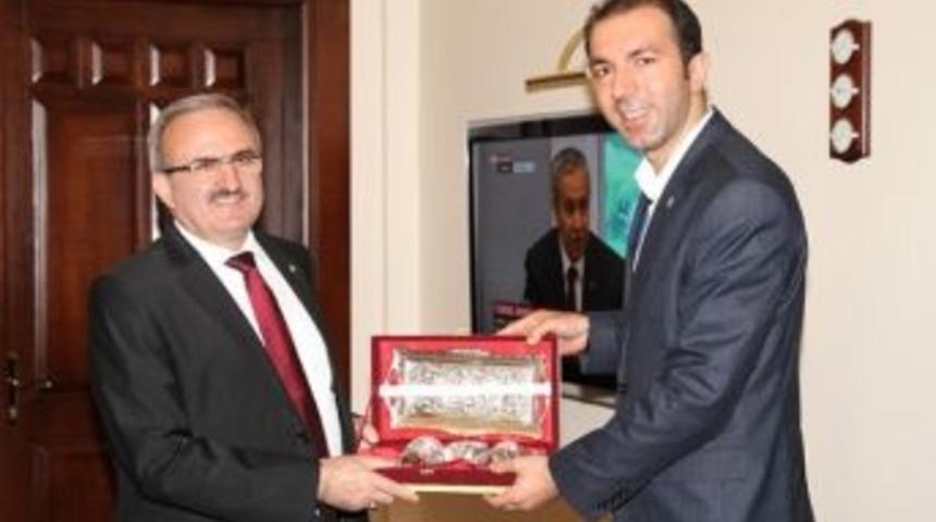 Sağlık Çalışanlarının Güvenliği İçin Tüm İmkanlar Seferber Edilecek