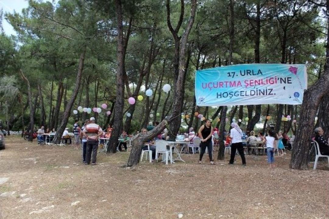 Urla&rsquo;da U&ccedil;urtma Şenliği Yapıldı