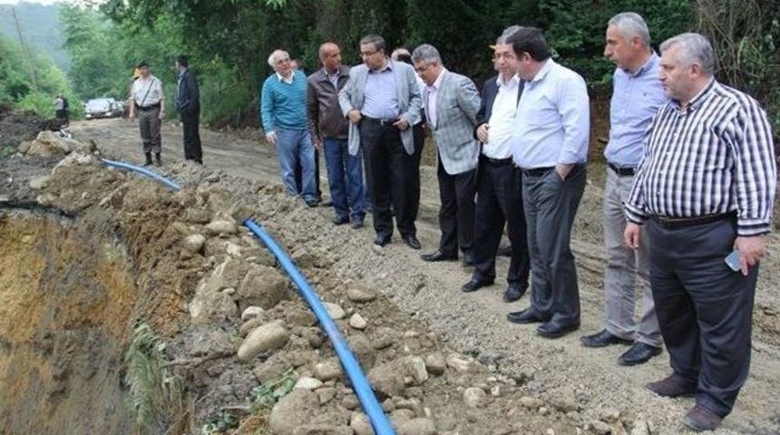 Vali Su Aşırı Yağışlardan Etkilenen İl&ccedil;elerde İncelemelerde Bulundu