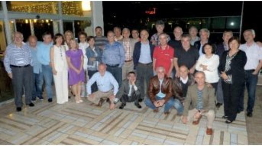 Atat&uuml;rk Lisesi 1977 Yılı Mezunları Buluştu