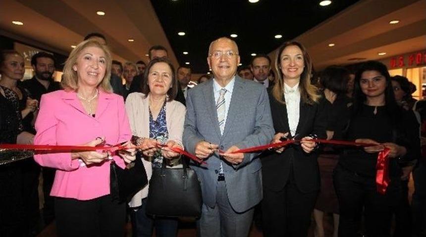 Yenimek Kursiyerleri &Uuml;r&uuml;nlerini G&ouml;r&uuml;c&uuml;ye &Ccedil;ıkarttı