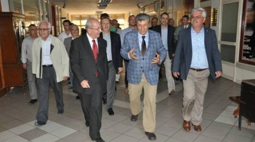 Mustafa Balbay, Tekirdağ B&uuml;y&uuml;kşehir Belediye Başkanı Kadir Albayrak&rsquo;ı Ziyaret Etti