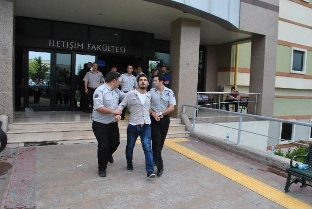 Kocaeli &Uuml;niversitesinde Lice Protestosu