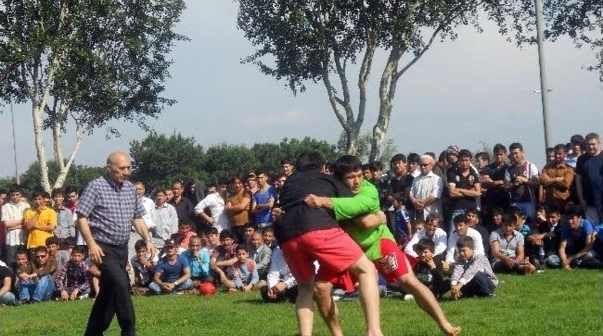 Zeytinburnu'nda Kuraş Fırtınası