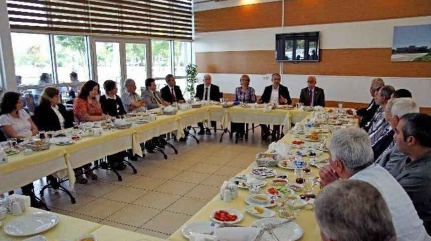 Karşıyamalı Muhtarlara &ldquo;mobil&rdquo; Destek