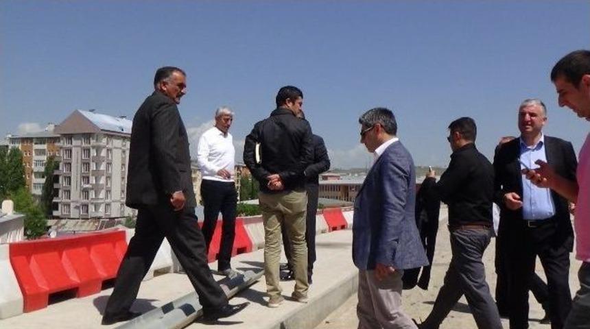 Ak Parti Kars Milletvekilleri Karayolları B&ouml;lge M&uuml;d&uuml;rl&uuml;ğ&uuml; Tarafından Yapılan &Ccedil;alışmaları Yerinde İnceledi