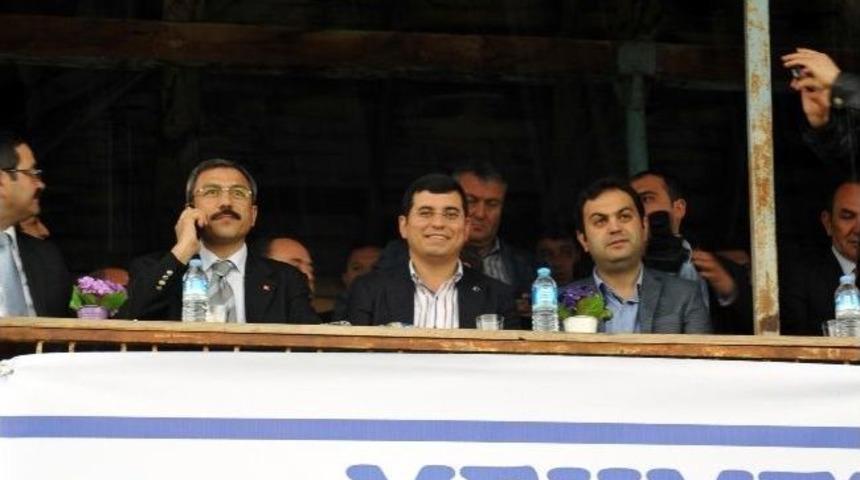 Başkan T&uuml;t&uuml;nc&uuml; Dirmil&rsquo;de