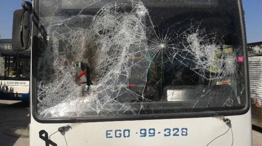 Tuzlu&ccedil;ayır&rsquo;da Ego Otob&uuml;slerine Saldırı