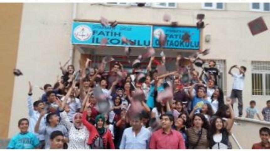 Fatih Ortaokulu'nda Mezuniyet T&ouml;reni