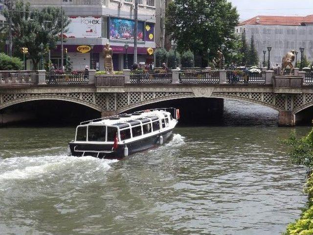 Porsuk’ta Tekne Gezisi Yağmuru Dinlemiyor