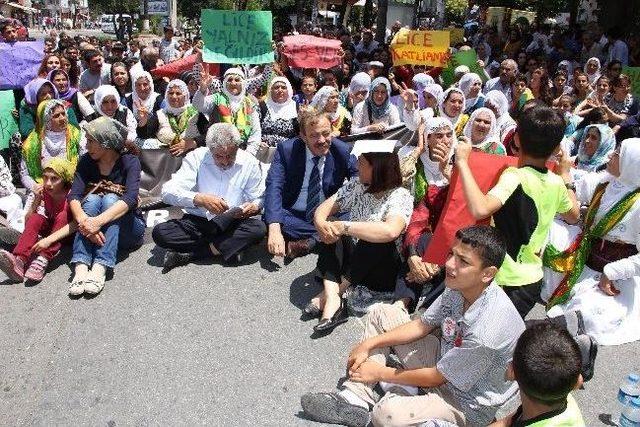 Mersin’de Bdp’liler Lice Olaylarını Protesto Etti