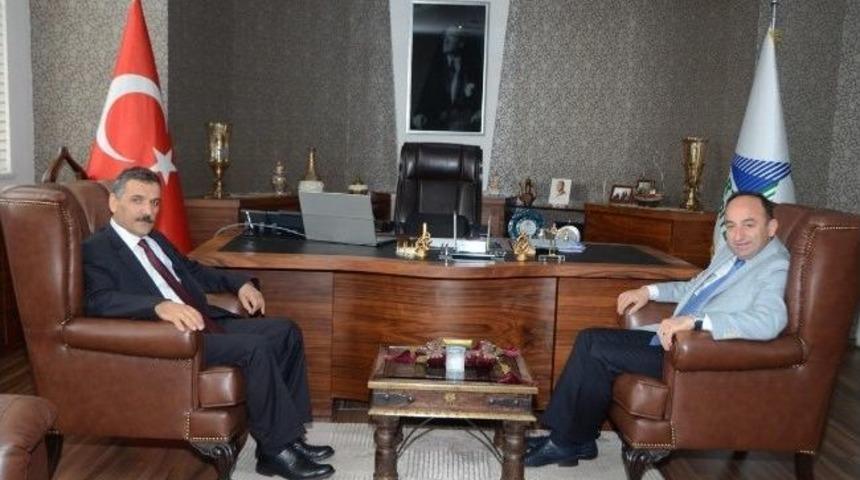 Vali Kaymak, &Uuml;z&uuml;lmez&rsquo;e Veda Etti