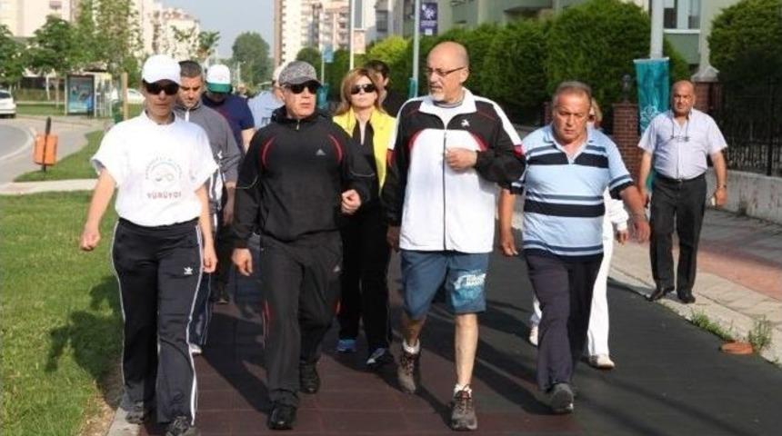 Nil&uuml;fer&rsquo;de Sabah Akşam Spor