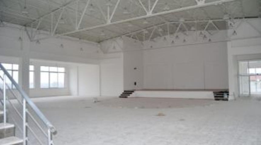 Karşıyaka Mahallesi D&uuml;ğ&uuml;n Salonuna Kavuşuyor