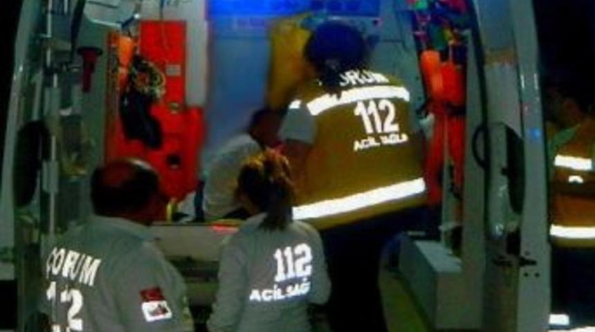 Otomobil Devrildi: 4 Yaralı