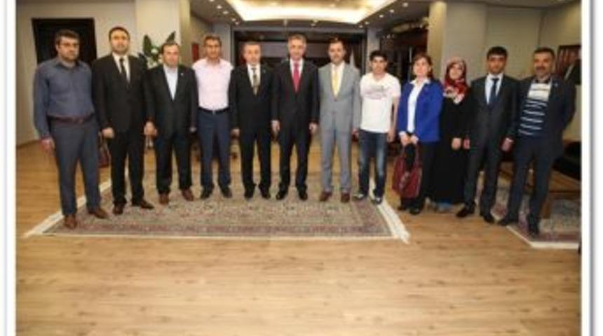 Sağlık-Der&rsquo;den Başkan Yanılmaz&rsquo;a Ziyaret