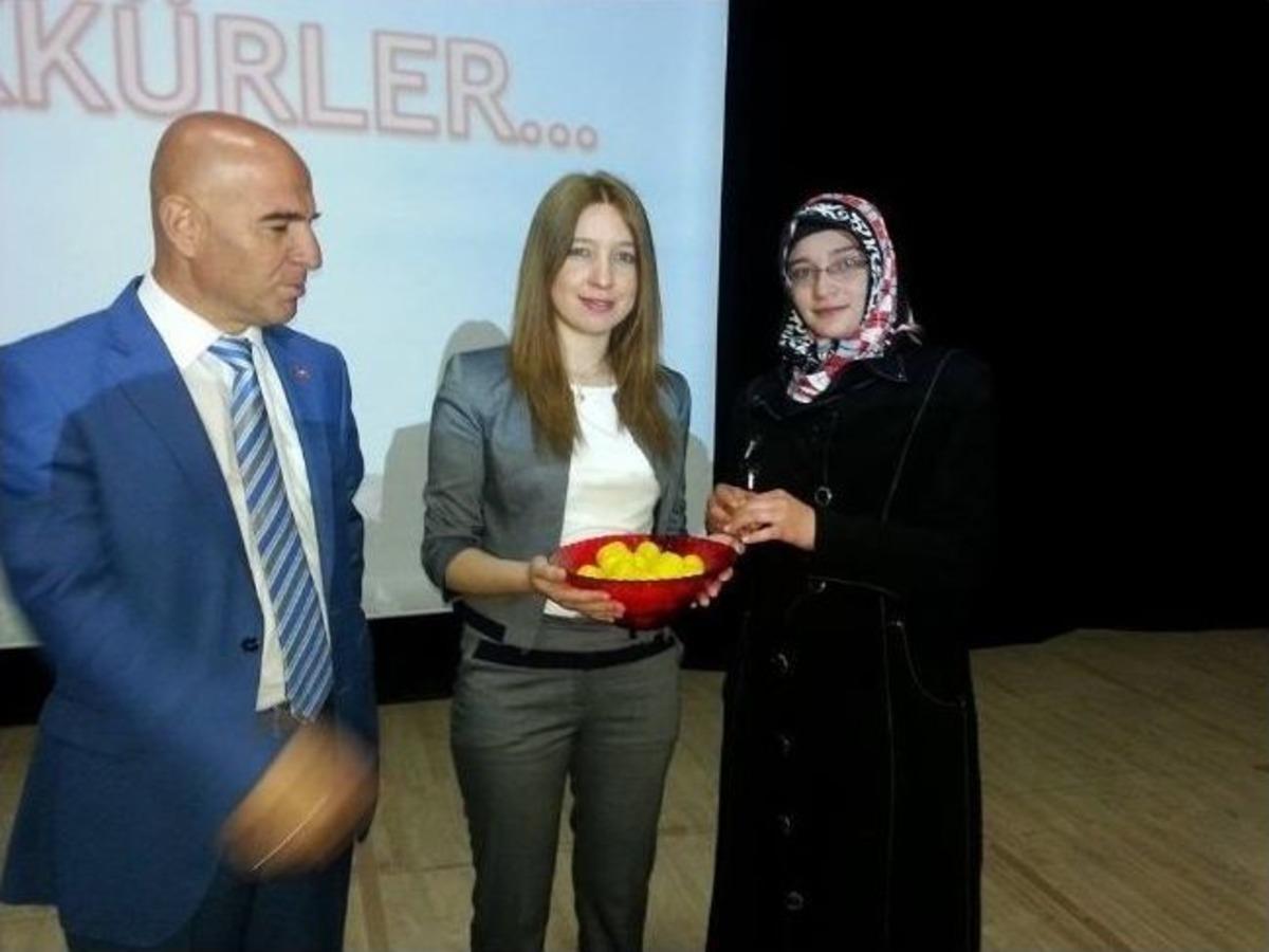 Aşkale&rsquo;de 12 Bayan &Ccedil;ift&ccedil;iye S&uuml;t Sağım Makinası Verildi