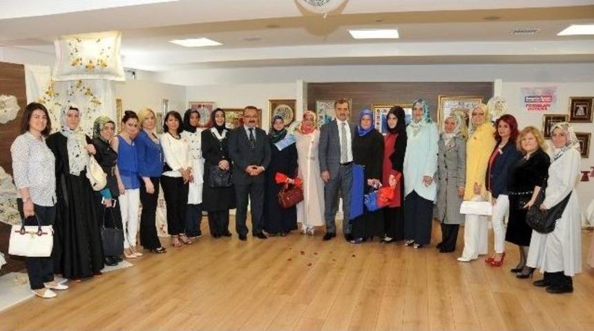 Gaziosmanpaşalı Hanımlardan &ldquo;el Sanatları Sergisi&rdquo;