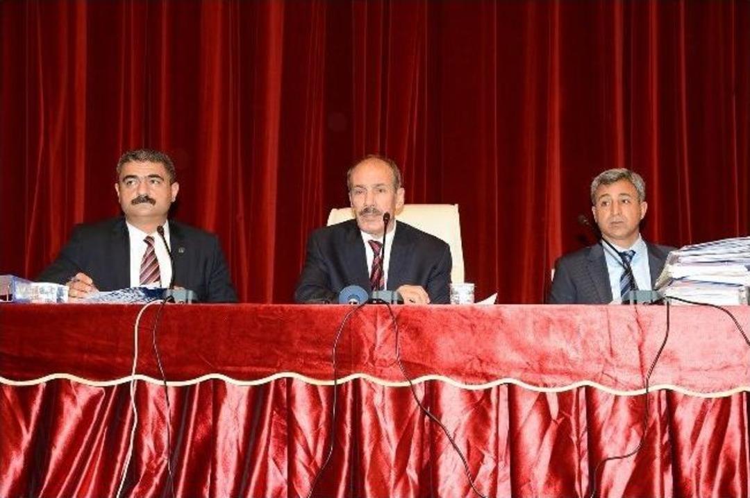 B&uuml;y&uuml;kşehir Belediye Meclisinde Sel Felaketi G&uuml;ndemi