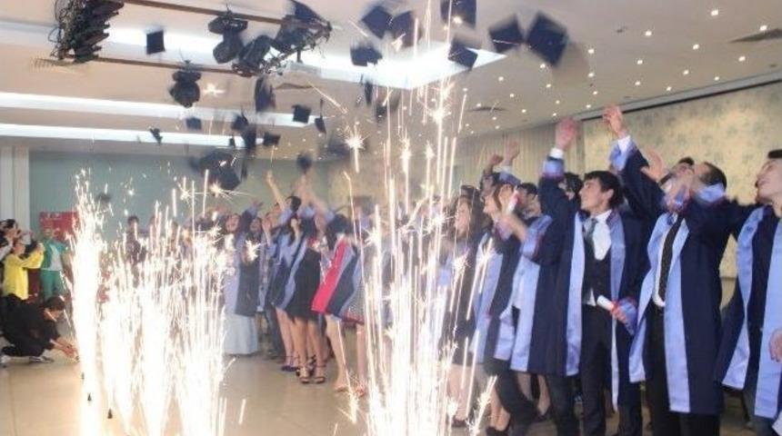 Fatsa Fen Lisesi 52 Mezun Verdi