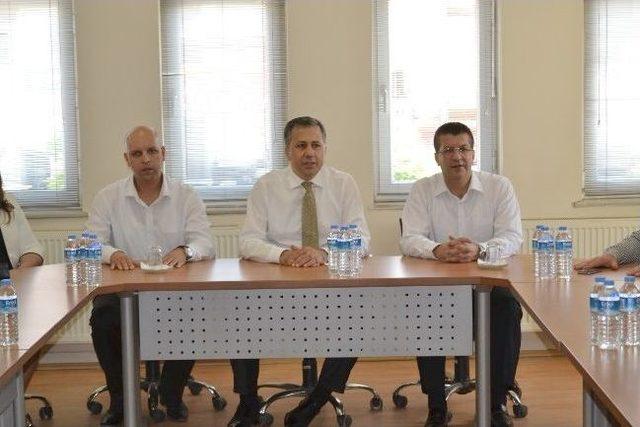 Vali Yerlikaya, Hayrabolu Belediye Başkanı Altayoğlu&rsquo;na Hayırlı Olsun Ziyaretinde Bulundu 2