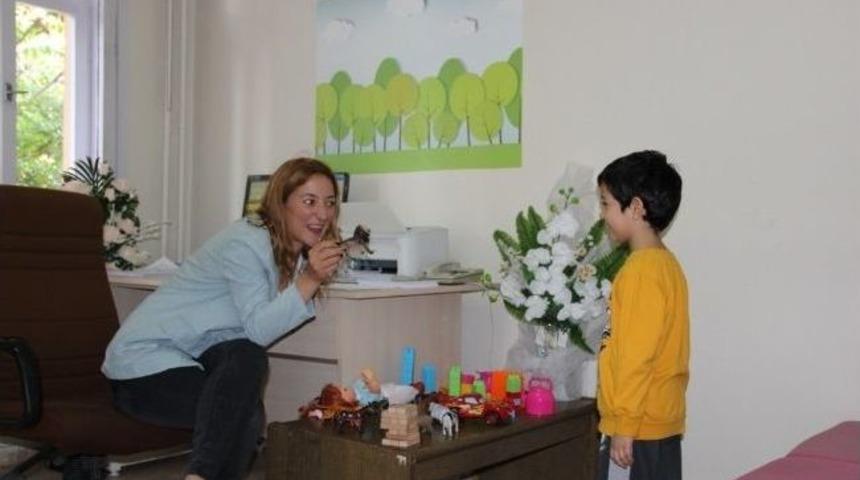 Uşak&rsquo;ta &Ccedil;ocuk Ve Ergen Ruh Sağlığı Polikliniği Hizmete Başladı