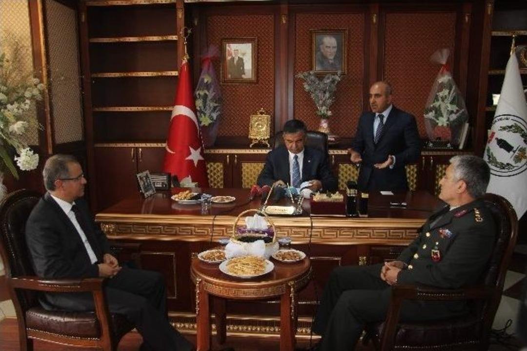 Bakan Yılmaz, Lice&rsquo;deki Olayları Değerlendirdi