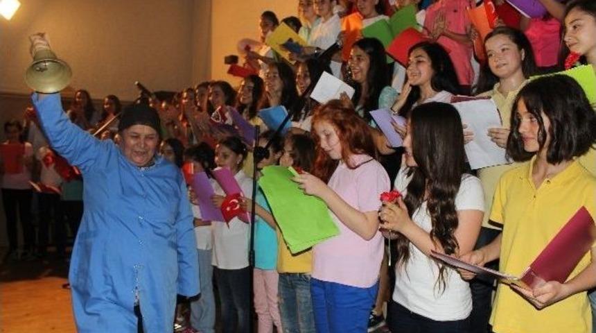 Yayla Ortaokulu &Ouml;ğrencilerinden Yıl Sonu G&ouml;sterisi