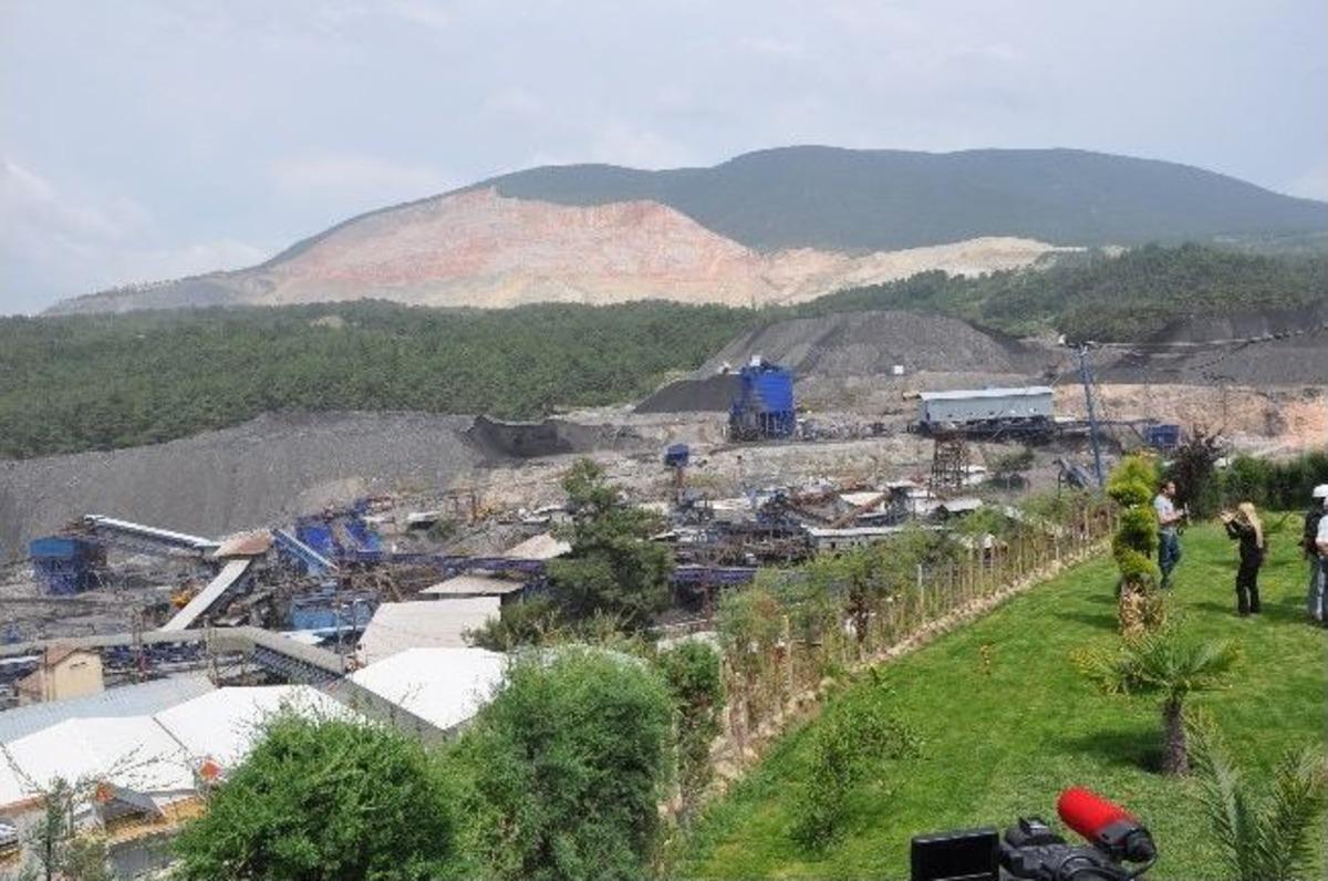 Komisyon &Uuml;yeleri Madene Girdi