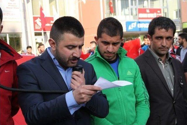 Lice’de Bayrak İndirme Olayına Ardahan’da Tepki