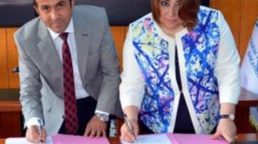 Aydınlı &Ccedil;ift&ccedil;iler İ&ccedil;in Eğitim Kursları Protokol&uuml; İmzalandı