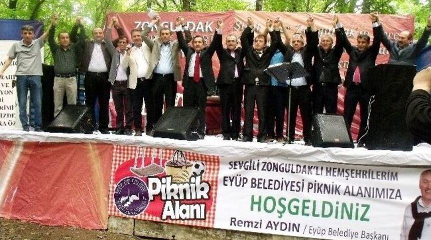 Zondef İstanbul&rsquo;da Zonguldak&rsquo;lıları Piknikte Buluşturdu