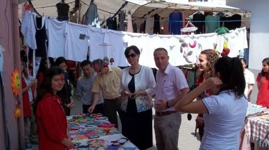 Saltukova &Ccedil;pl &Ouml;ğrencilerinden Yıl Sonu Sergisi