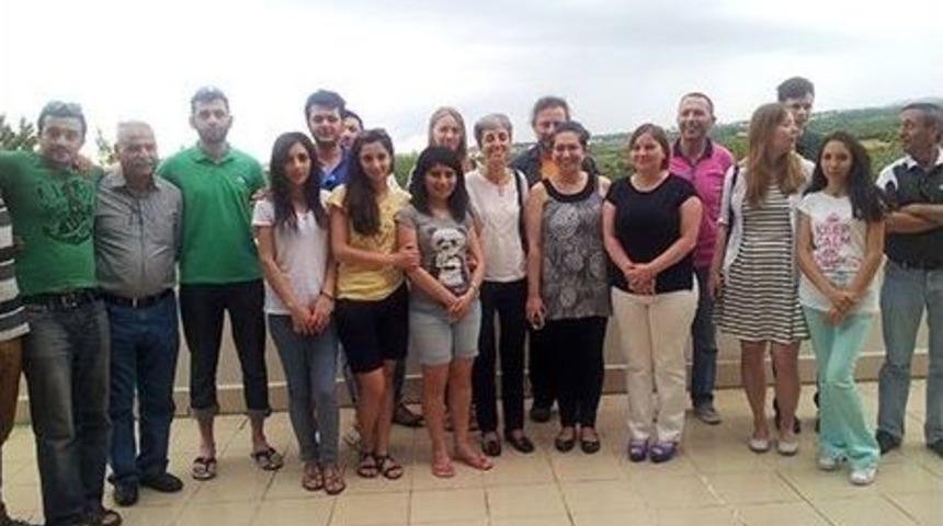 Yabancı Konuklardan Mersin &Ccedil;ocuk &Uuml;niversitesi'ne Ziyaret