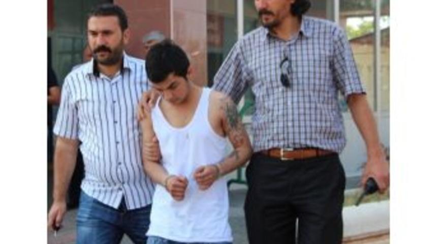 Ağabeyini &Ouml;ld&uuml;ren Kardeş Adliyeye Sevk Edildi