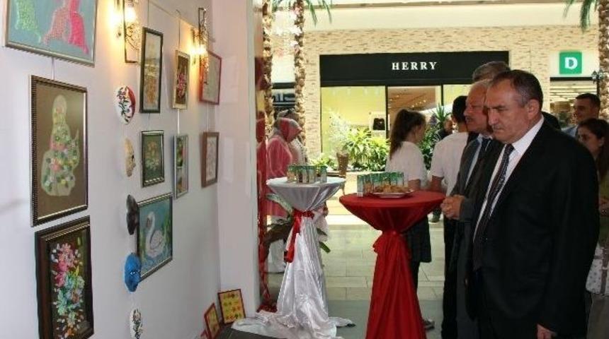 &Ouml;ğrencilerden Origami Sergisi