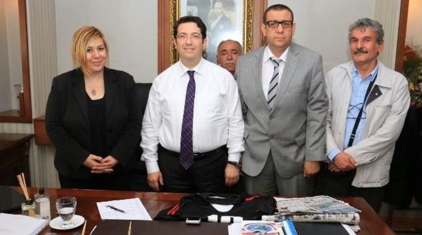 İşitme Engelli Sporculardan Başkan Yazgı&rsquo;ya Ziyaret