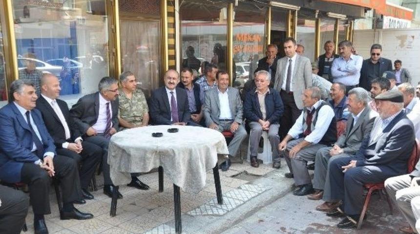 Vali Kılı&ccedil;, Vatandaşlarla Buluştu