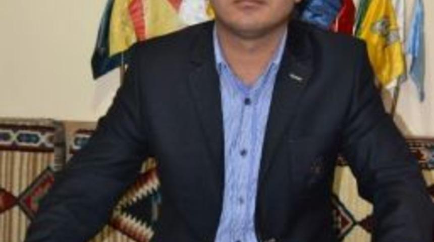 Alperen Ocaklarından 'bayrak' A&ccedil;ıklaması