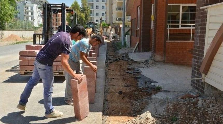 İlk Altı Ay Da 21 Bin Metrekare Kaldırım