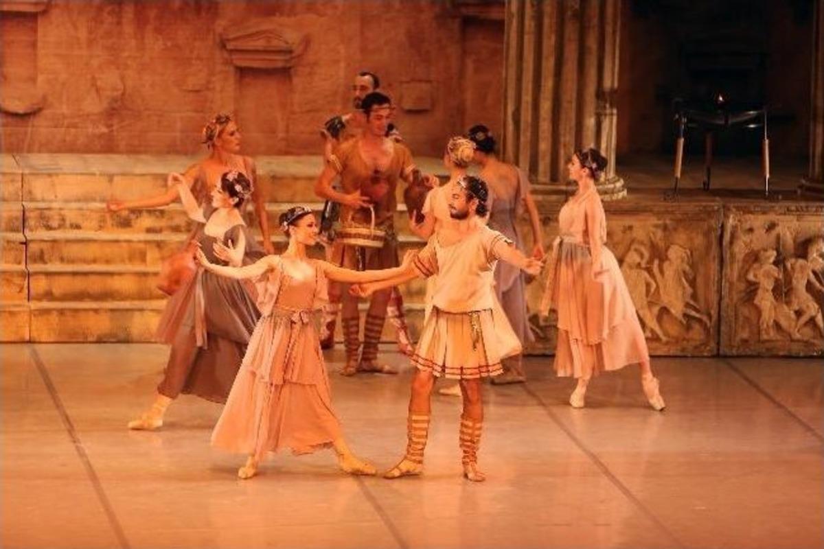 &lsquo;y&uuml;zyılların Aşkı&rsquo; Balesi Sahnelendi